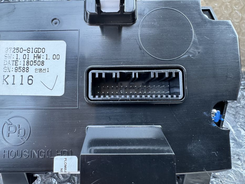 Hyundai Santa Fe 18-19г Панель управління клімат-контролем 97250-S1GD0