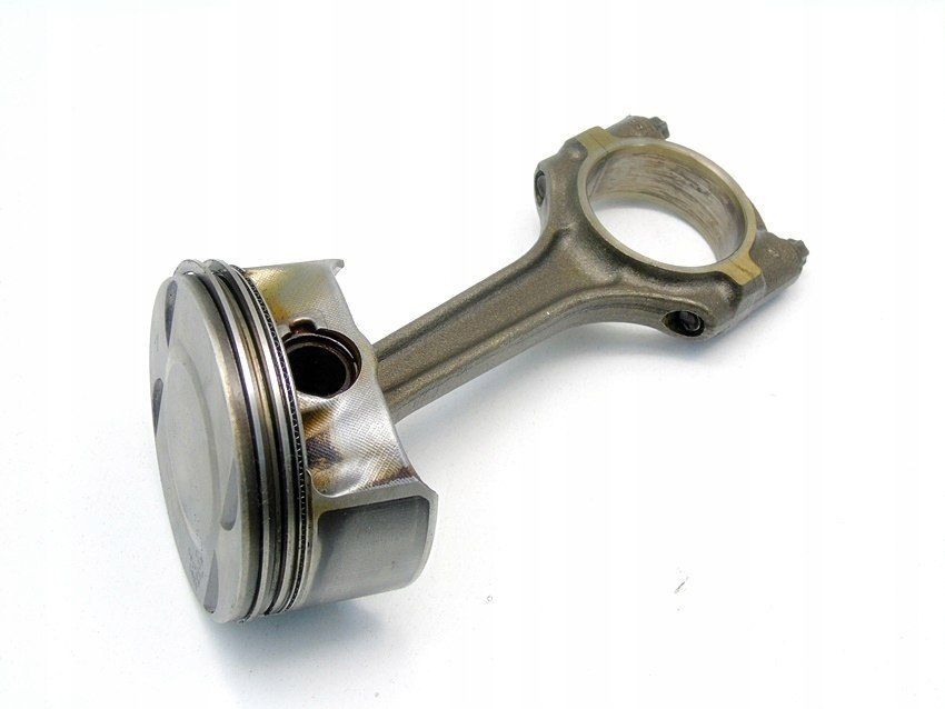 Tłok Korbowód 1.8 16V Vectra C Zafira Astra H Signum 080320