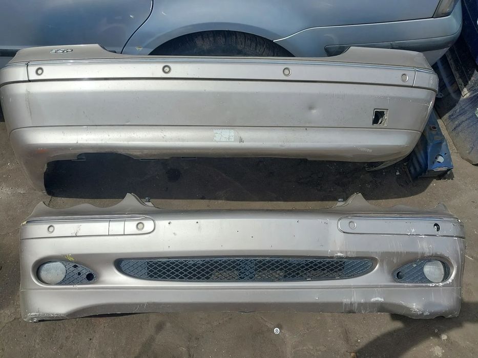 Zderzak przód tył kompletne czujniki PDC absorbery Mercedes Benz C klasa W203 sedan kolor 693