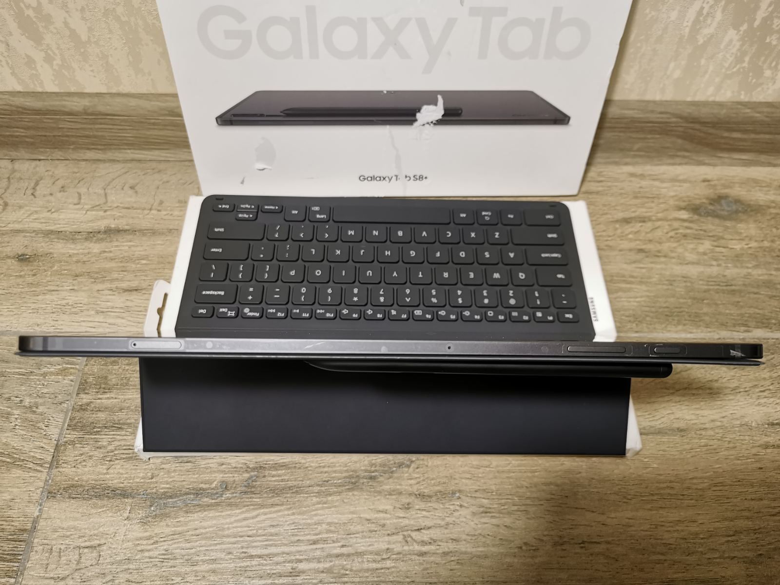 Samsung Galaxy Tab S8 plus SM-Х800+клавиатура