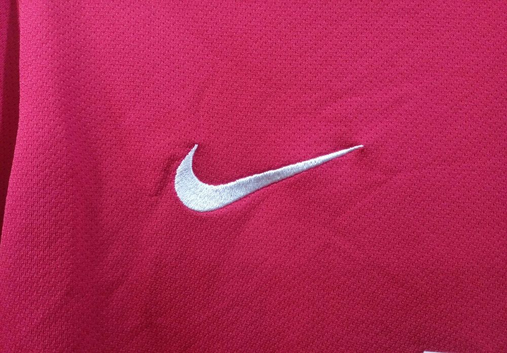 Nike Manchester United AON футбольний лонгслив футболка