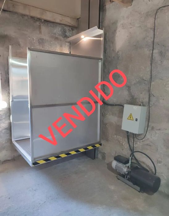 Elevador / porta cargas