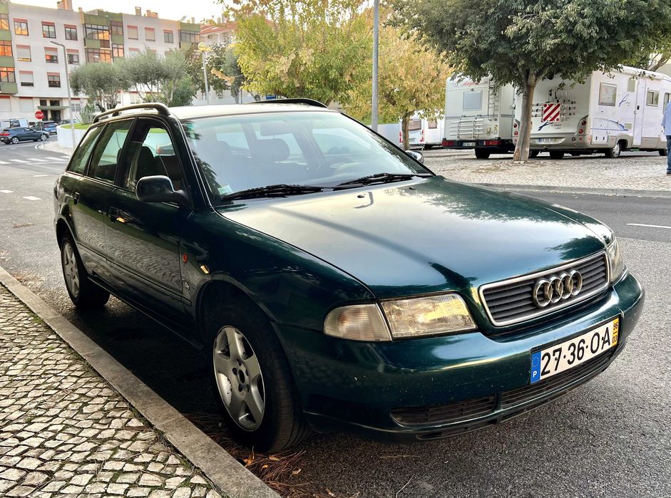 Audi A4 1.9 TDI carrinha Verde em bom estado