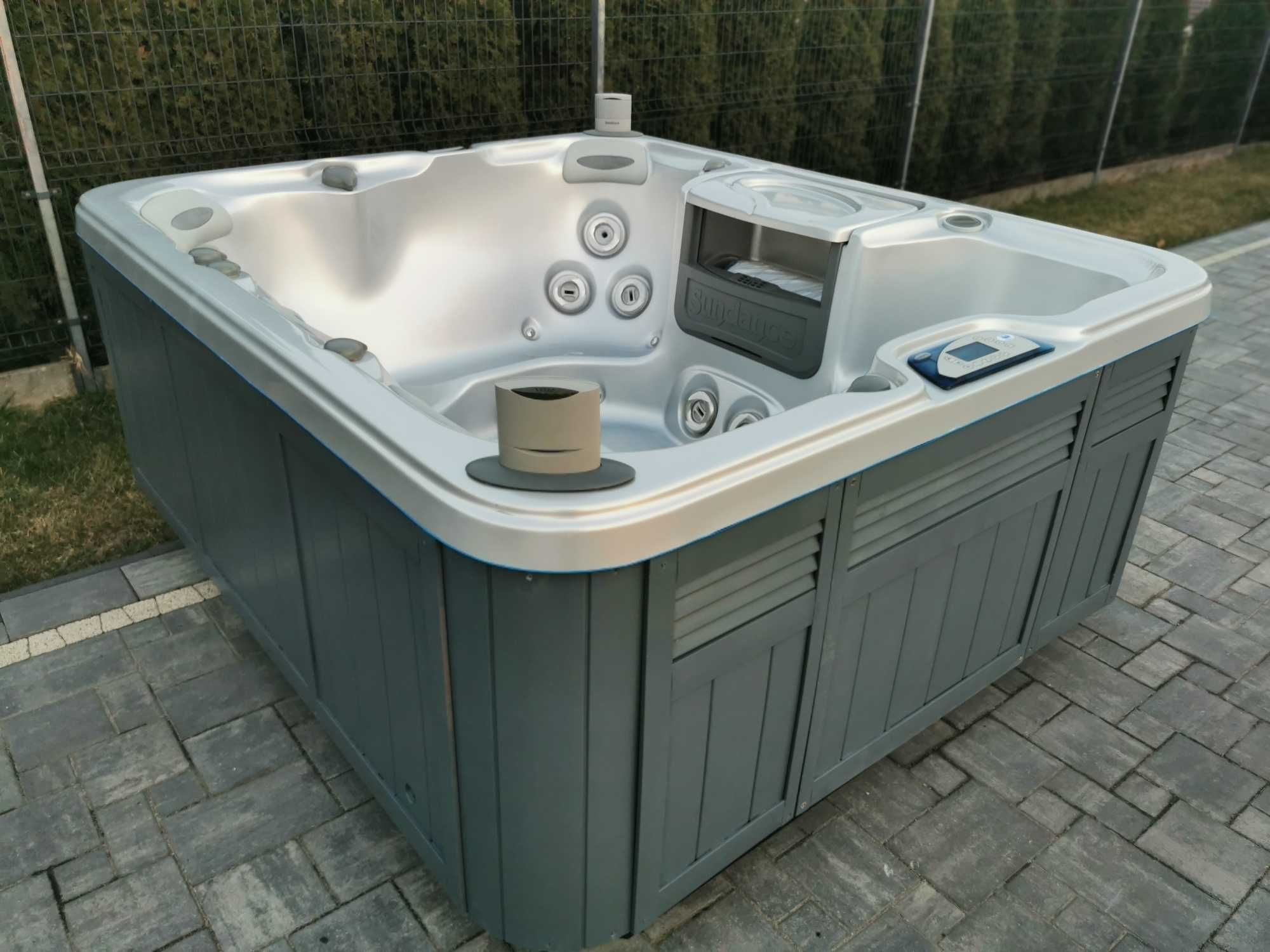 Jaccuzi jakuzi SPA basen całoroczny zimowe SUNDANCE CAMEO po SERWISIE