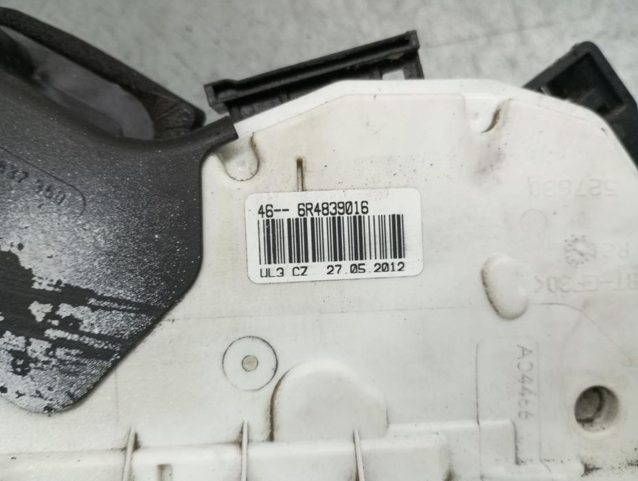 Fechadura / fecho porta trás direito VOLKSWAGEN Polo (6R, 6C)