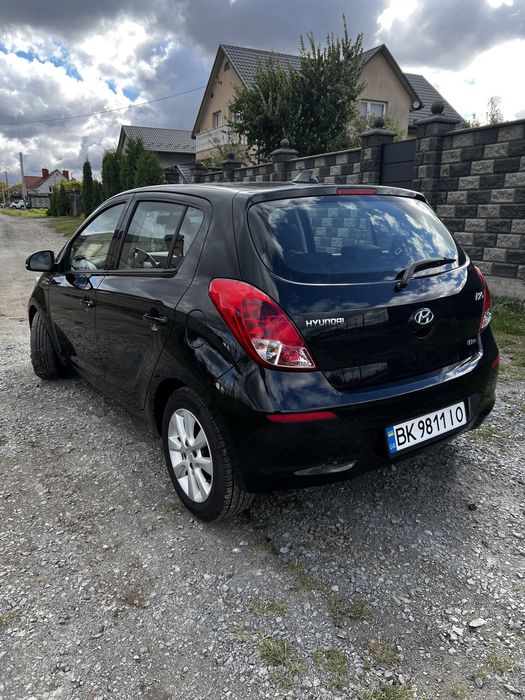 Hyundai i20 blue drive 1.4 mpi