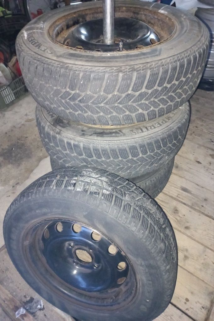 Opony na felgach 4szt. , koła zimowe, citroen.  14  175/70