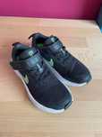 Buty sportowe Nike dziecięce 12C, rozmiar 29,5, 18cm