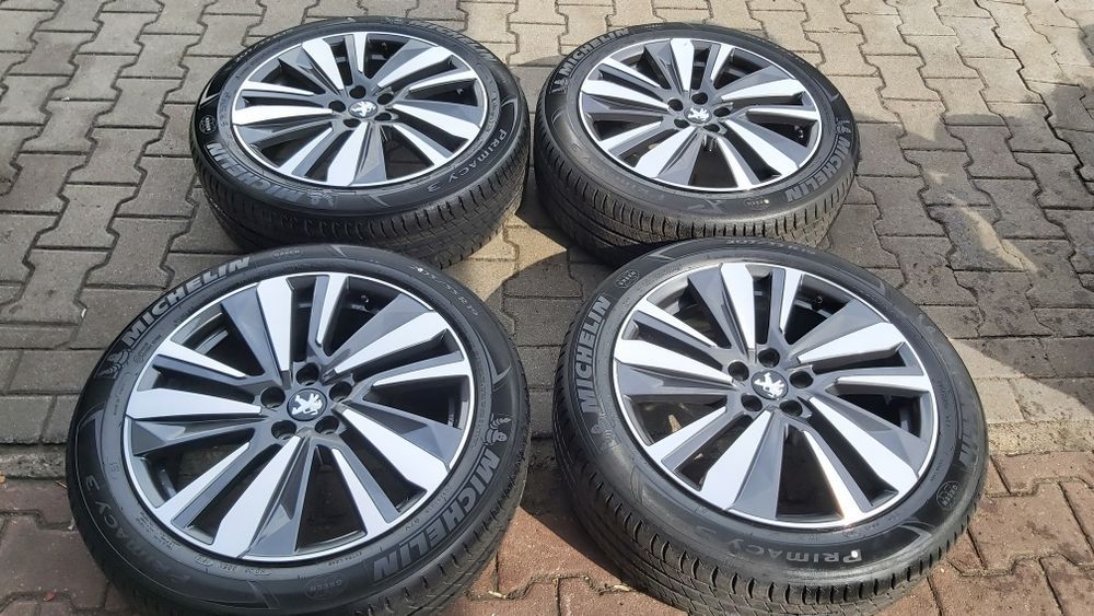 Koła Peugeot  3008 GT  5x108 19 z oponami letnimi
