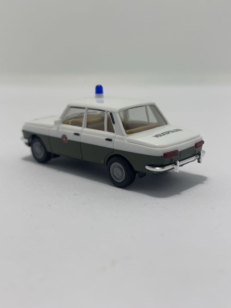 Wartburg 353 66 da Herpa escala 1/87