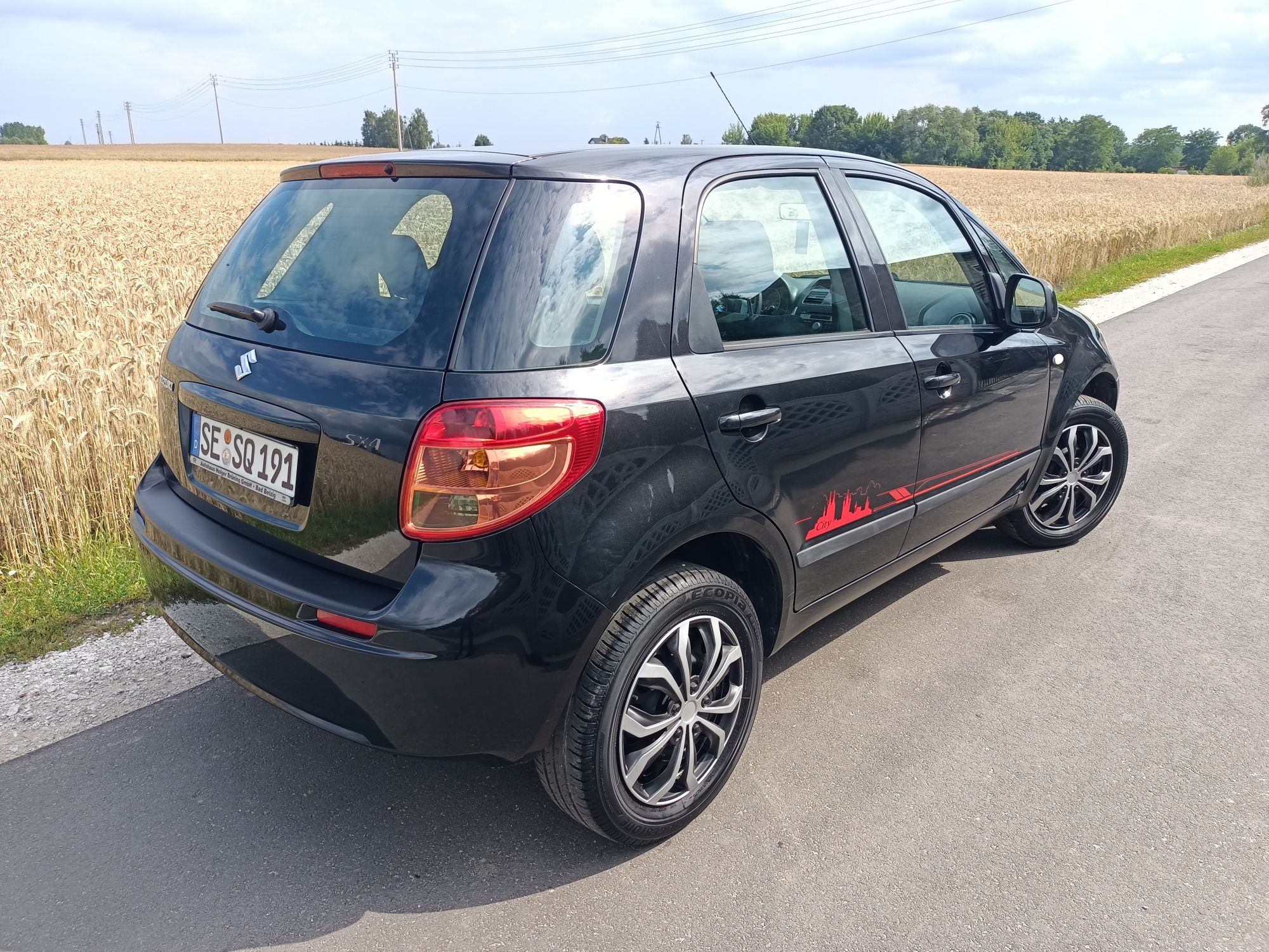 Suzuki SX4 z Niemiec w super stanie.