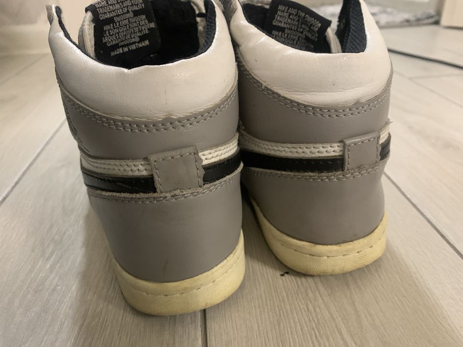 Продам кросівки Nike air Jordan 1 б/у