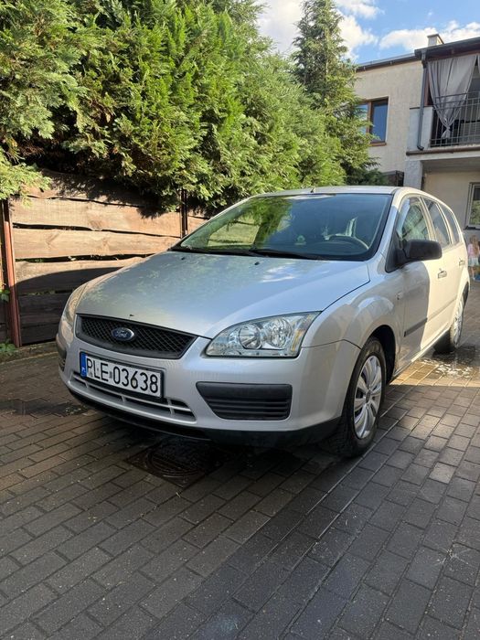 Ford Focus MK2 1,6 105KM