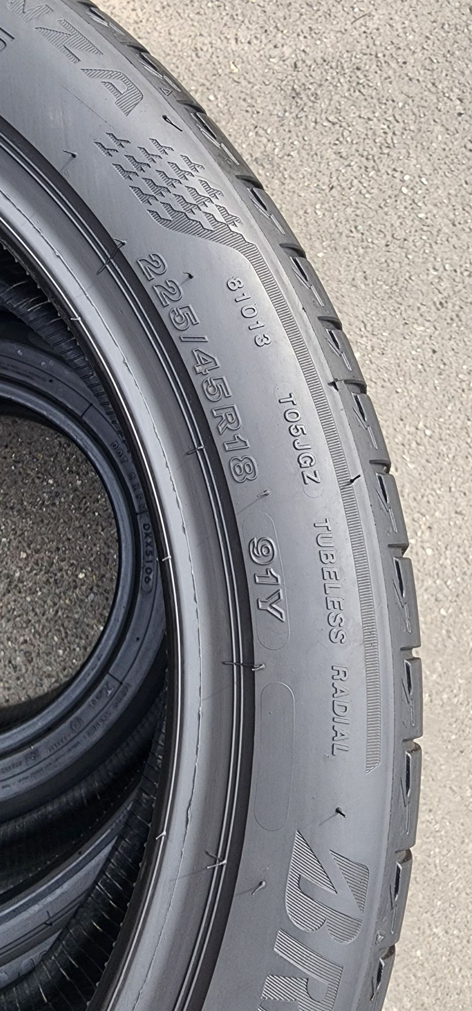 225.45.18 Bridgestone Turanza T005 2шт