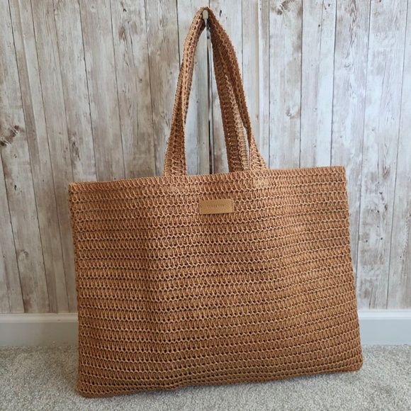 Сумка-тоут burberry goddess weave из натуральной соломки