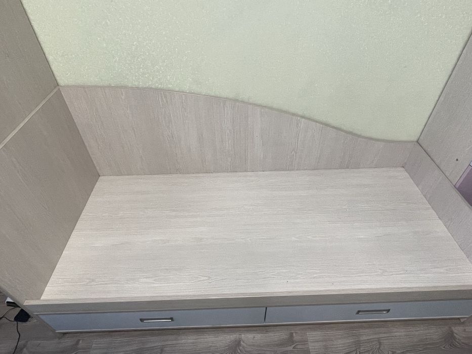 Дитяче ліжко в хорошому стані