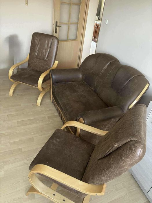 Sofa rozkladana i dwa fotele