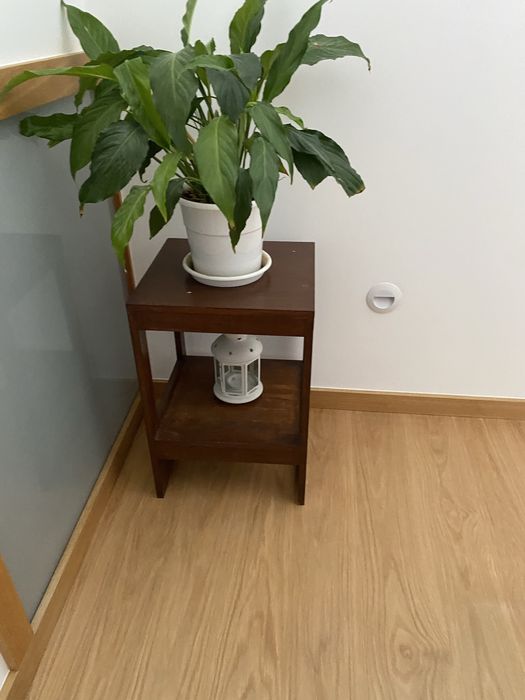 Movel decoraçao castanho