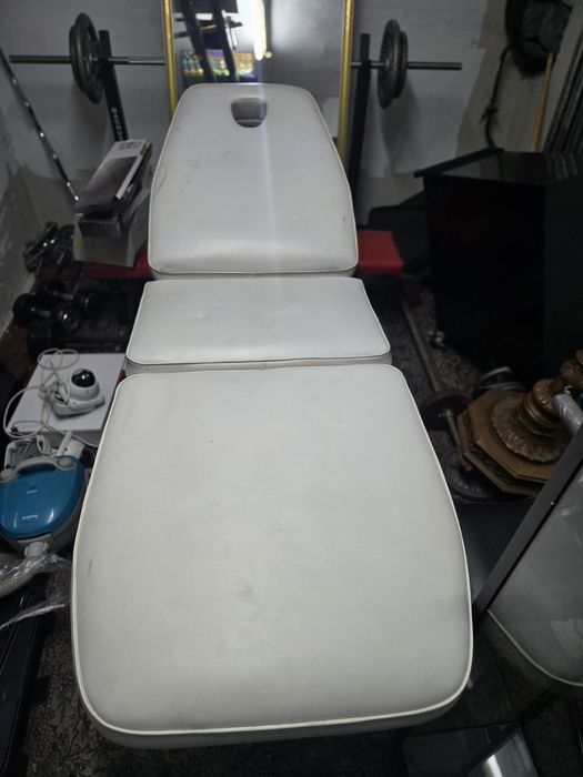 Łóżko kosmetyczne tatuaż