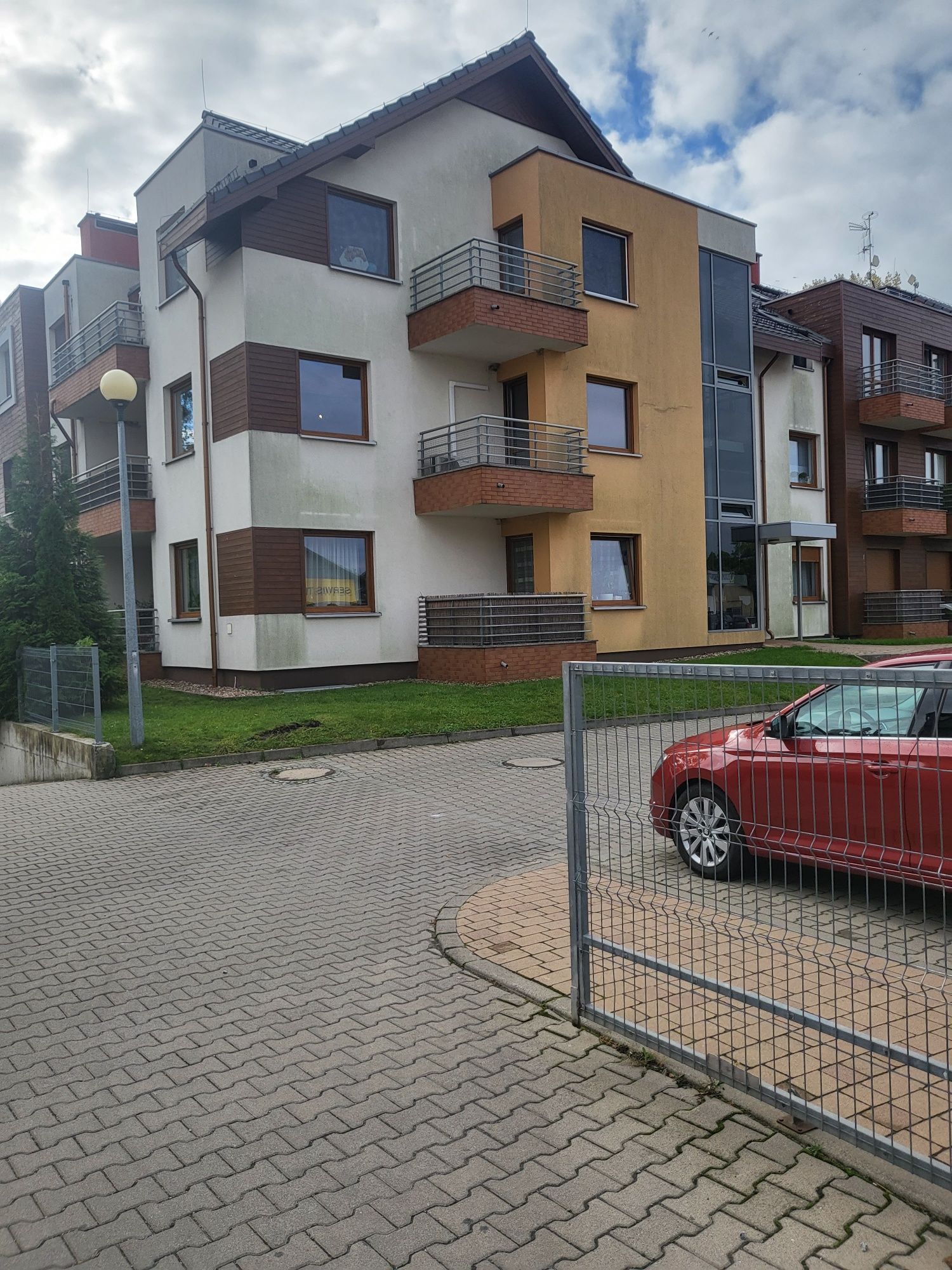 Wynajmę lokal użytkowy Bielany Wrocławskie ul borówkowa