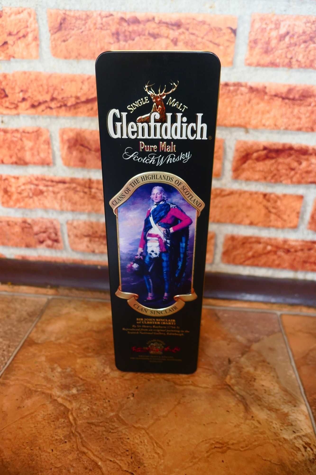 Puszka Kolekcjonerska Etui Opakowanie Glenfiddich Pure-Malt Scotch