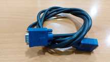 Cabo VGA para monitor.