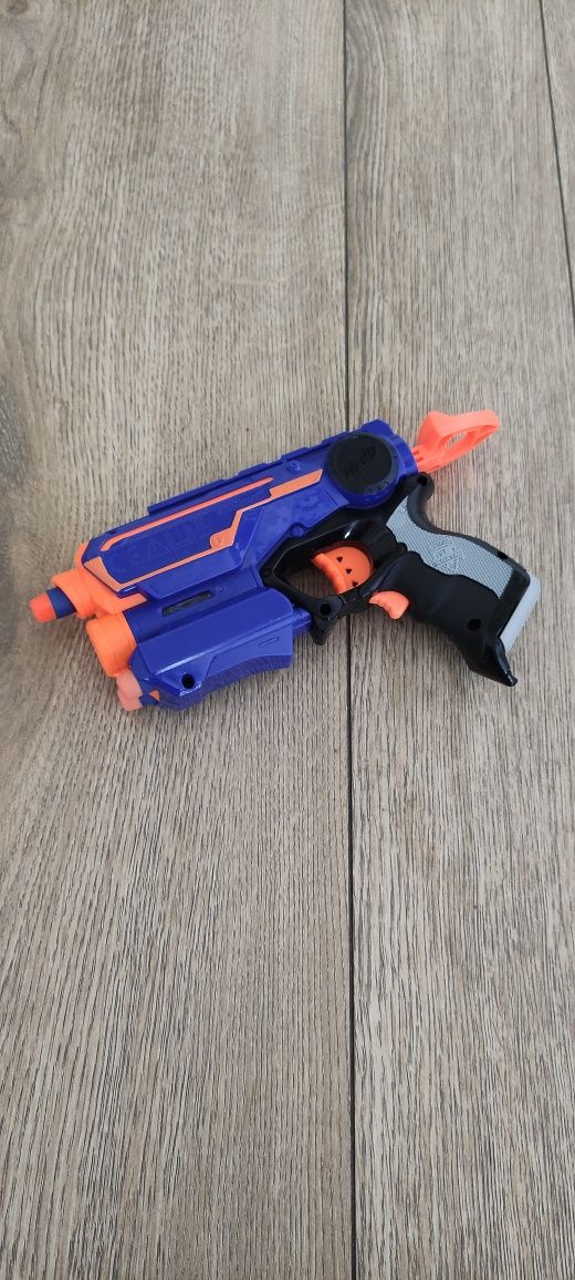 Pistolet Nerf N strike