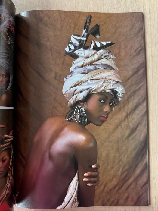 Photo Magazine 72 - Gabrielle Lazure