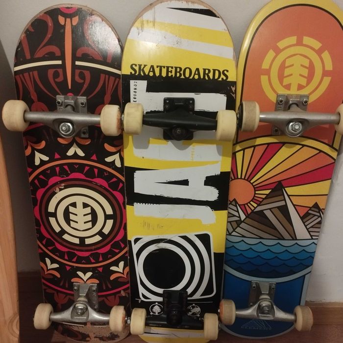 Skate element muito novo e outros
