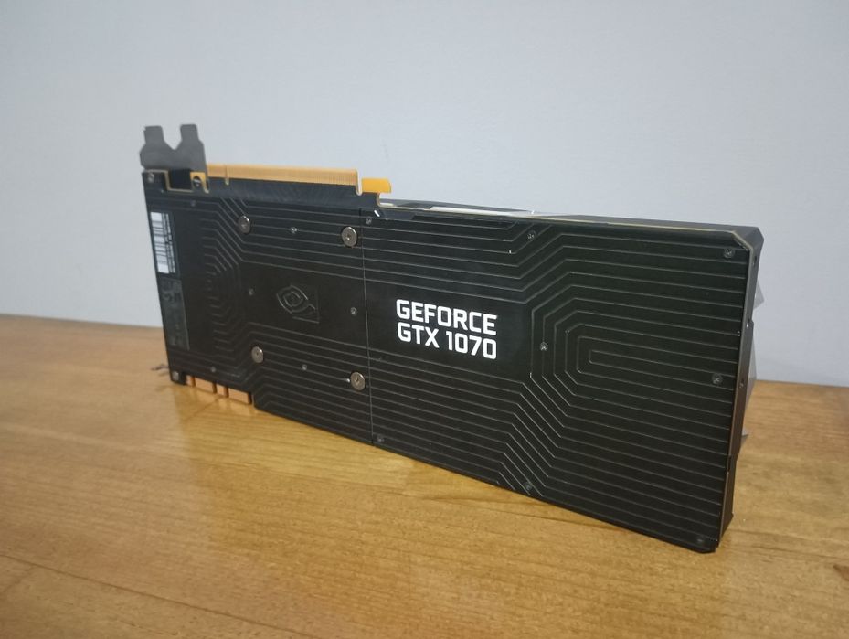 Видеокарта GTX 1070 Founders edition