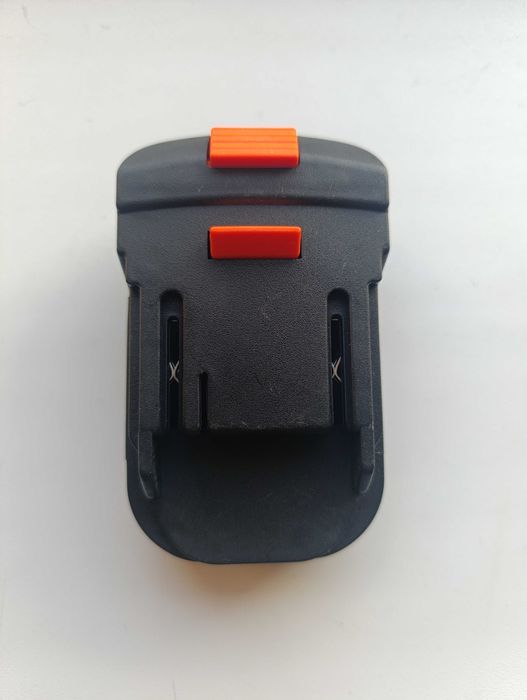 Адаптер перехідник на акумулятори з розємом Makita