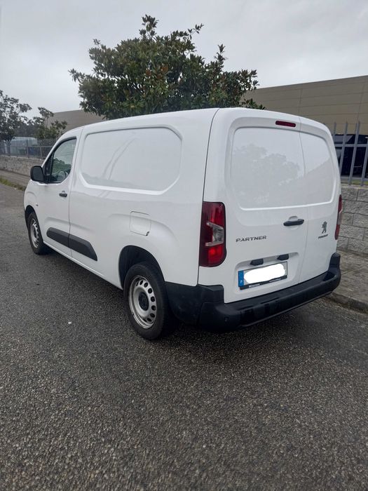 Peugeot Partner Novembro 2020 1.5 BlueHDI 101cv L2 Longa
