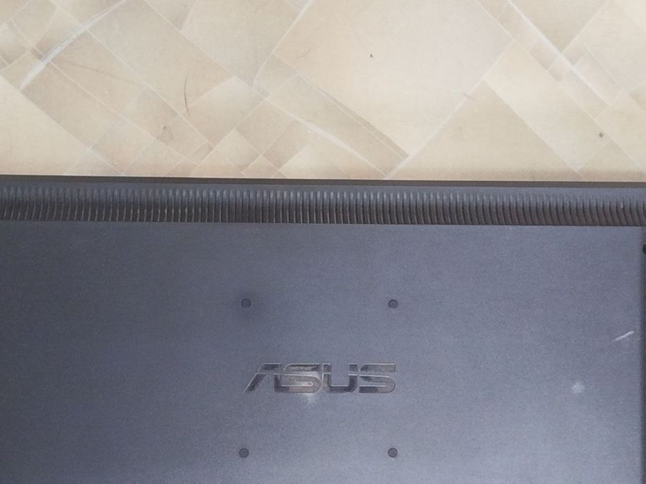 Продам монитор Asus VW222U на запчасти