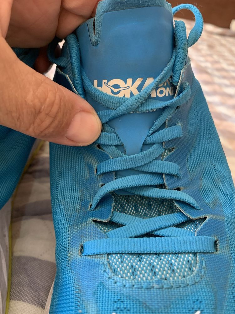 Кроссовки для бегаHoka carbon