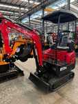 Minikoparka gąsienicowa Delphi HT15 PRO bez kabiny – 1500 kg – Nowa