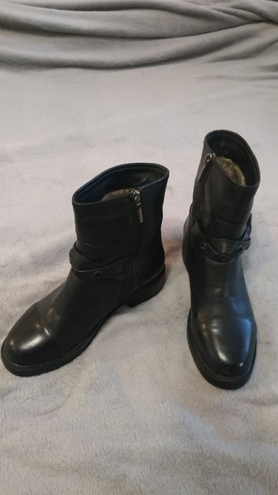 Напівчобітки жіночі VITTO ROSSI 37-38р.