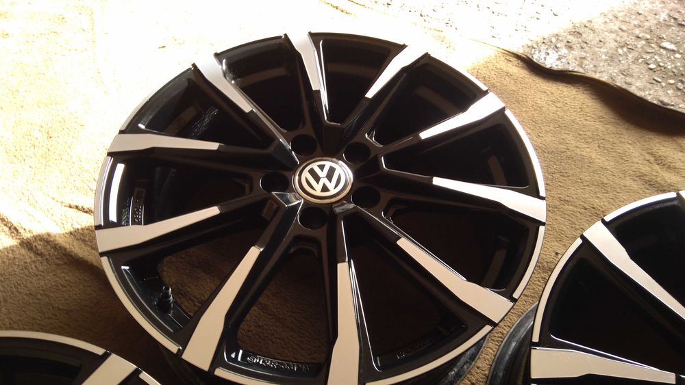 [PD] GOLF T-roc TIGUAN 7x18 A3 Passat Octavia CADDY ALTEA Q2 Q3 5x112