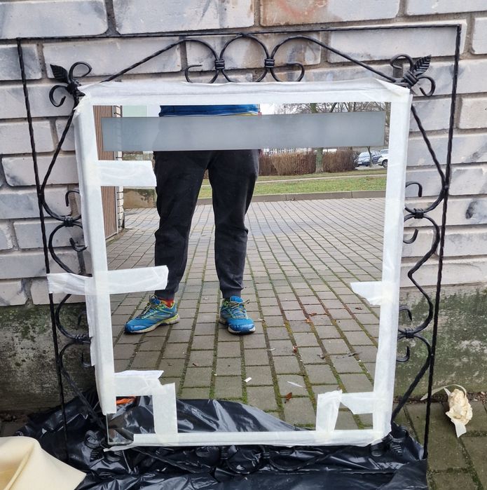 Zestaw dwa lustra i wieszaki