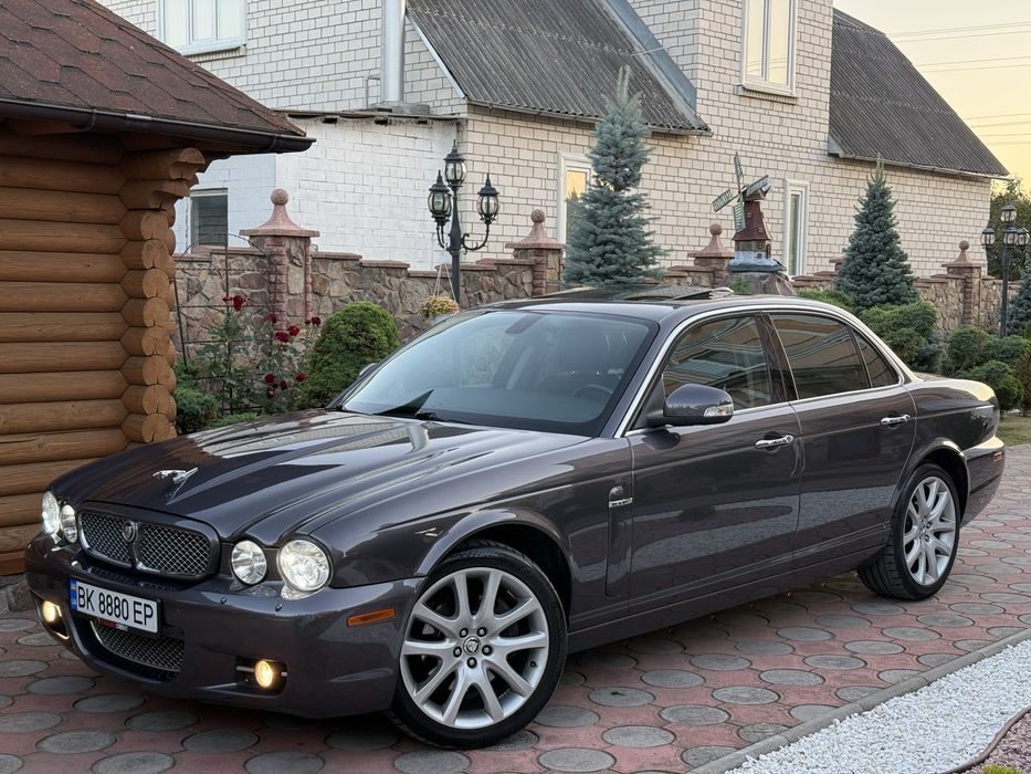 Продам Jaguar XJ X358 2.7d V6 2009