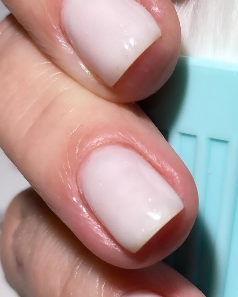 Paznokcie hybrydowe żelowe manicure japonski klasyczny