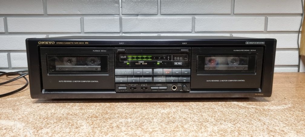 Magnetofon deck ONKYO TA-RW20. Japan