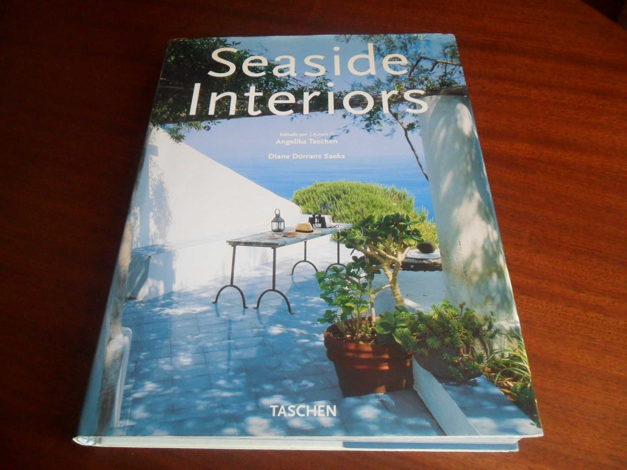 "Seaside Interiors" de Diane Dorrans Saeks - Edição em Português