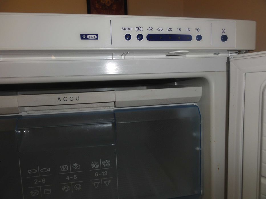 Морозильна камера BOSCH