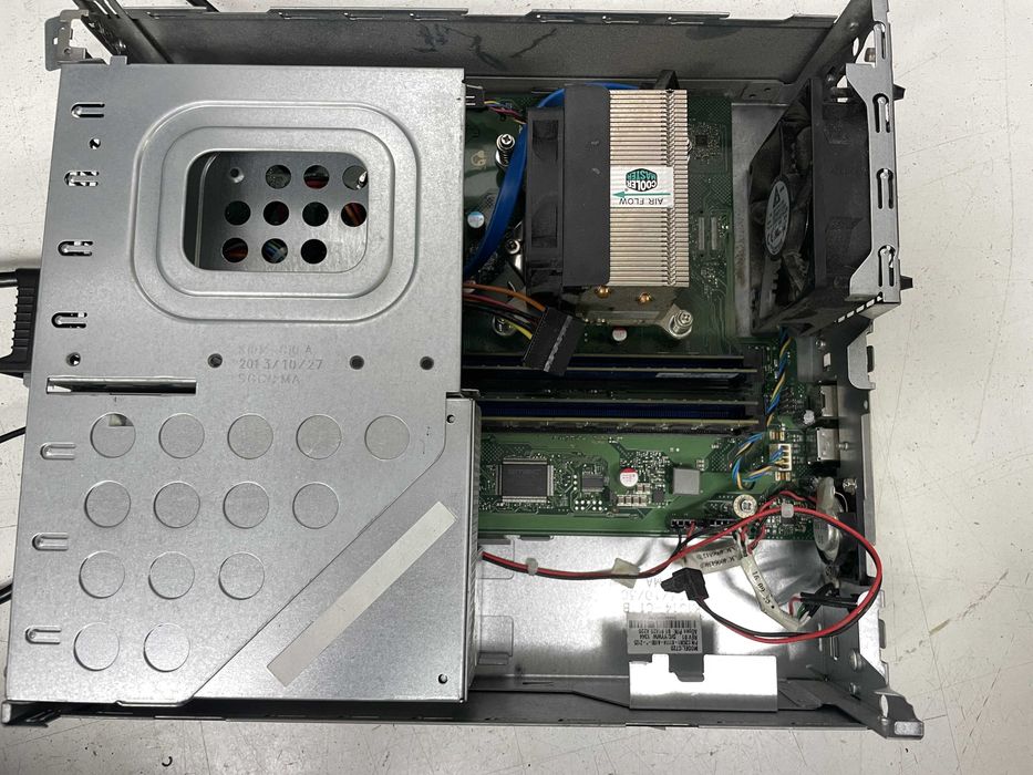 компьютер Fujitsu Esprimo C720 4-ядерный Core i5-4670 COM Port