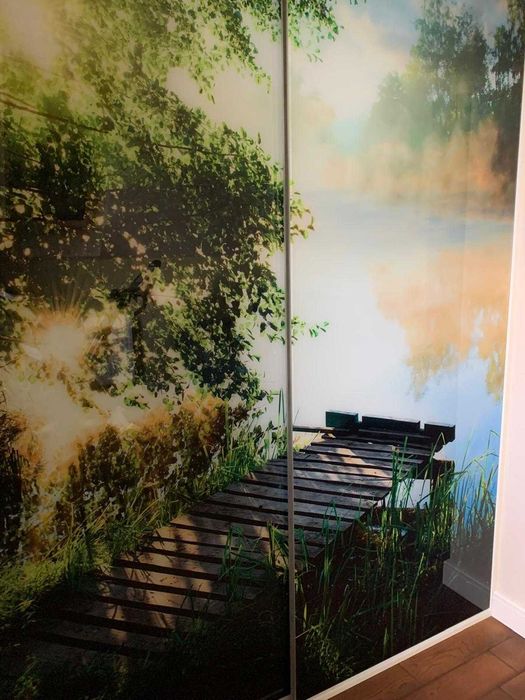 Szafa w zabudowie na wymiar grafika molo jezioro natura