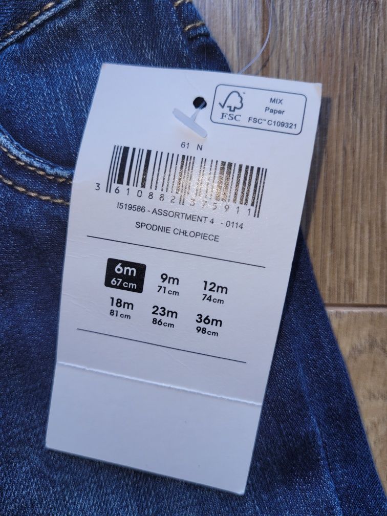 Nowe jeansy 68 Tex