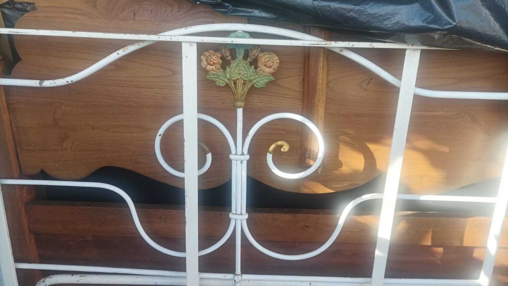 Camas de ferro antigas