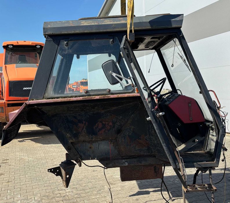 Kabina nowego typu | URSUS/ZETOR | 912, 914, 1014, 1224, 1614, itp.