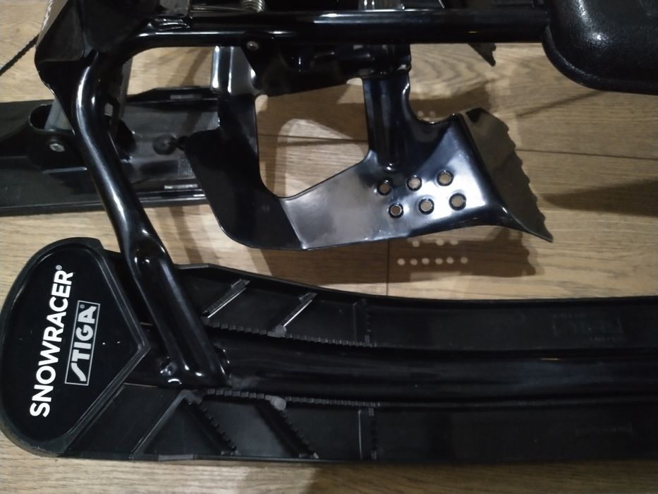 Nartosanki STIGA SnowRacer hamulcem i linka Made in Sweden