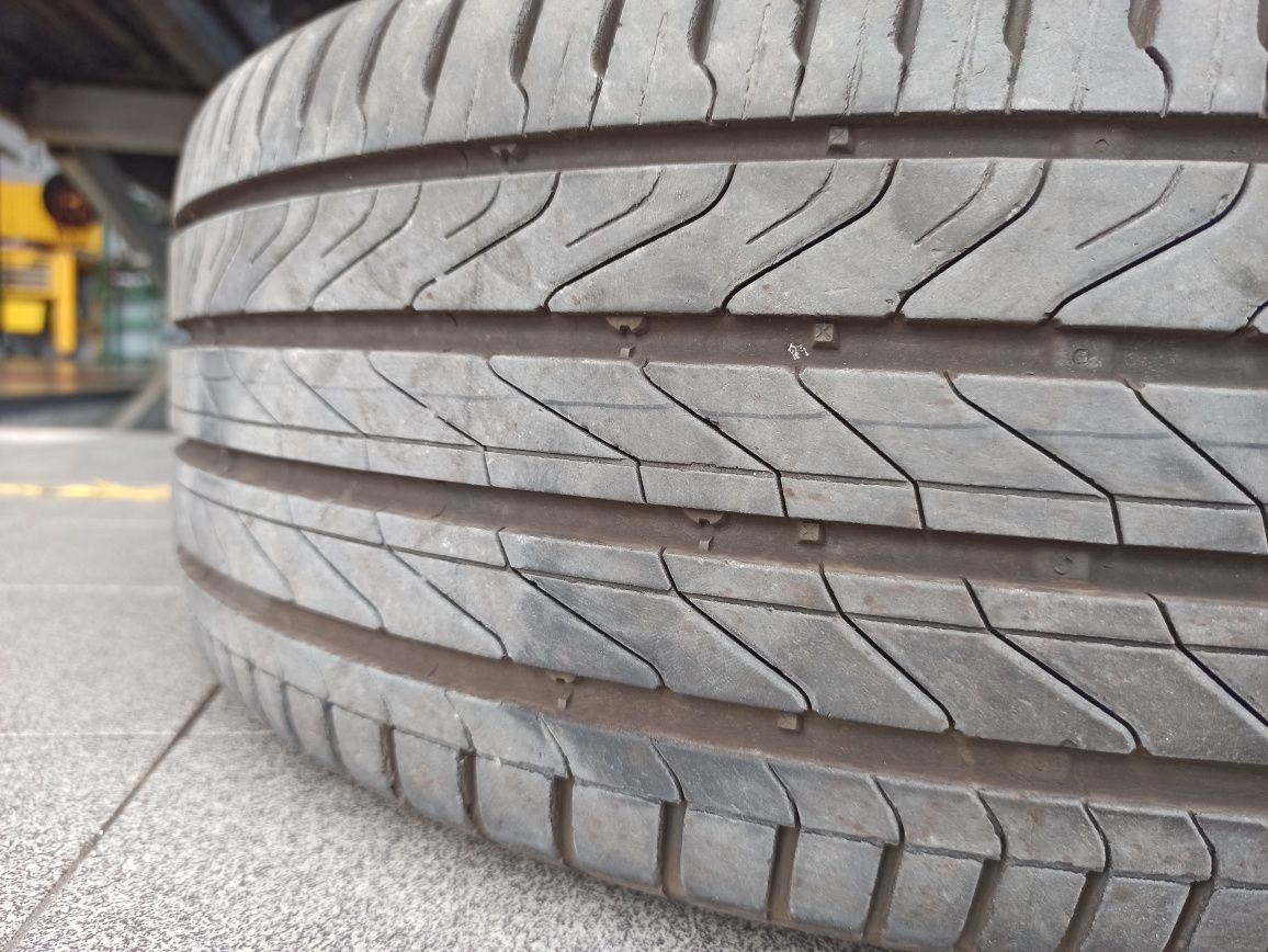 Pneu continental UltraContact 195/50 R16